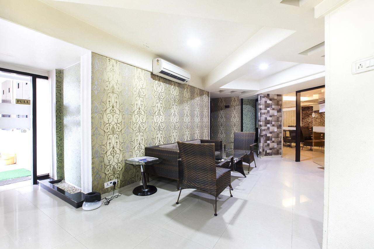 Fabhotel Savoy Suites Mumbai Airport Exterior photo